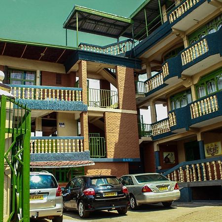 Heartland Hotel Кигали Экстерьер фото