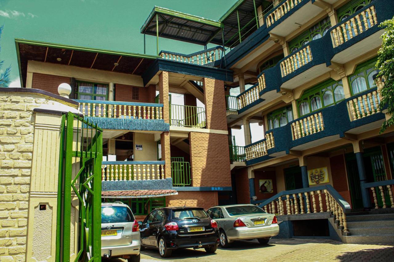 Heartland Hotel Кигали Экстерьер фото