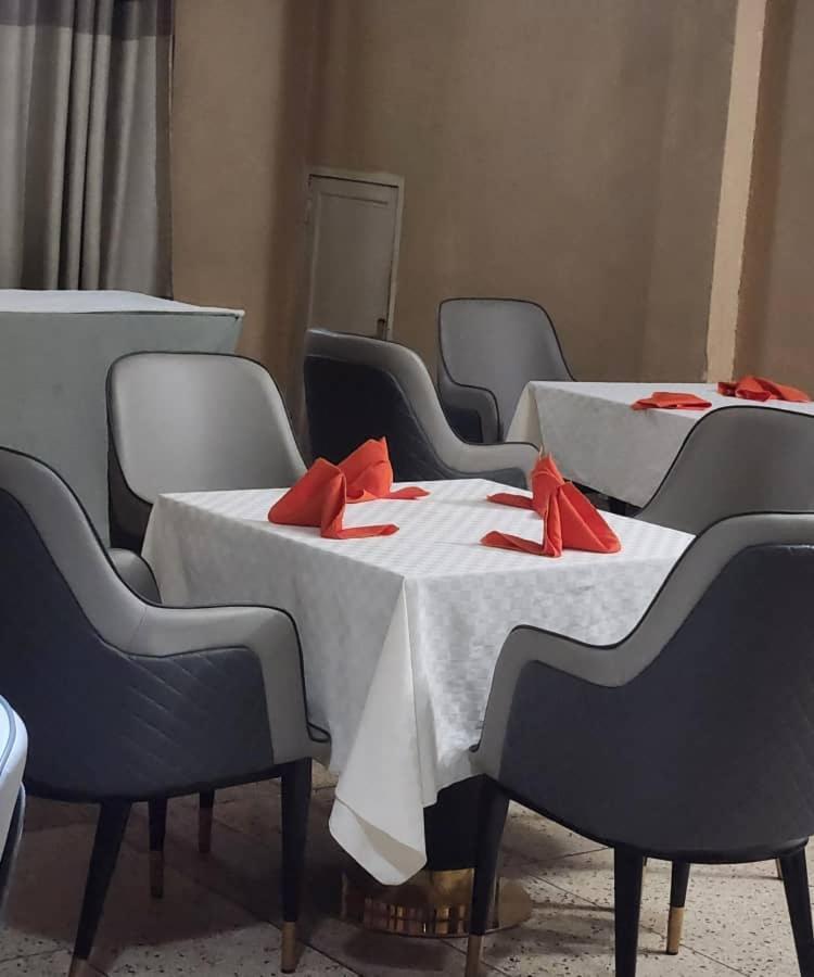 Heartland Hotel Кигали Экстерьер фото
